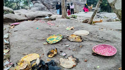 Minister warns of action against littering at tourist picnic spots in Odisha | Bhubaneswar News - The Times of India