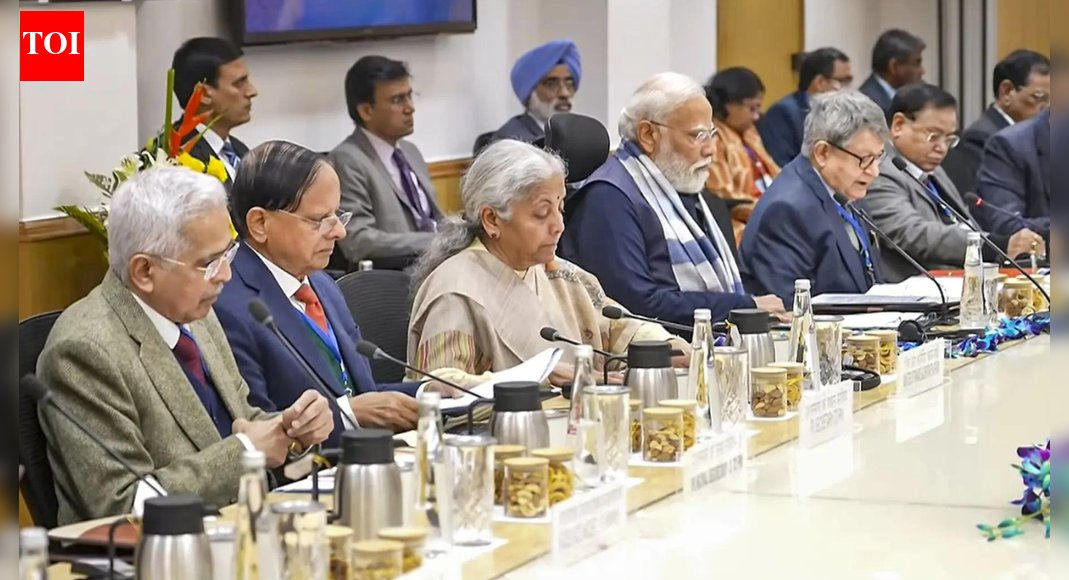 PM Modi underlines need for reforms and deregulation