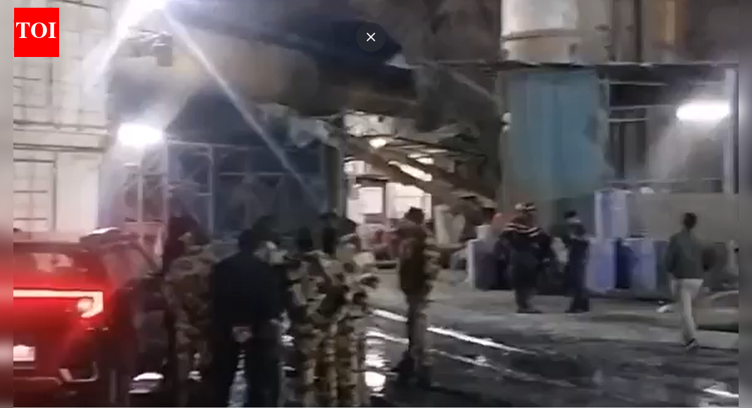 Uttarakhand tunnel scare: 2 loco trains collide in Vishnugad-Pipalkoti hydroelectric project; 60 injured