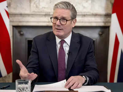 Did Starmer impose a curfew in the UK? No, it's just a fake TikTok video