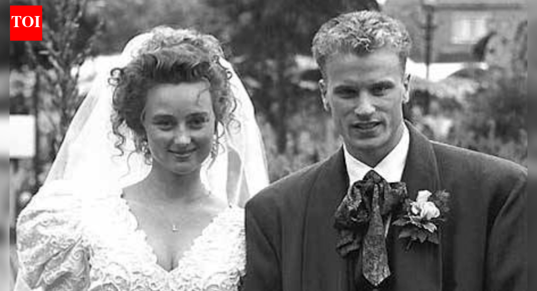 Dennis Bergkamp and Henrita Ruizendaal combined net worth in 2025: Arsenal earnings, lifestyle, and financial stability