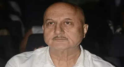 Anupam Kher hopes for less drama, more laughter in the new year