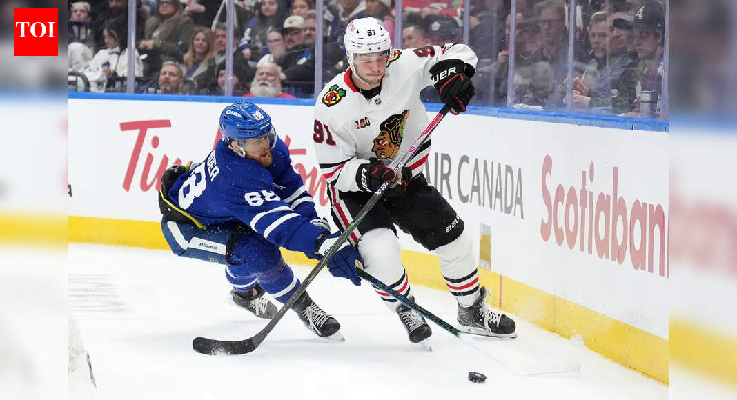 NHL injury update: Chicago Blackhawks forward Frank Nazar sidelined after facial concerns during December road trip