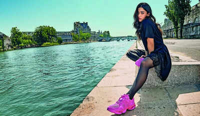 I am a survivor. No matter where life throws me, I adapt: Rashmika Mandanna