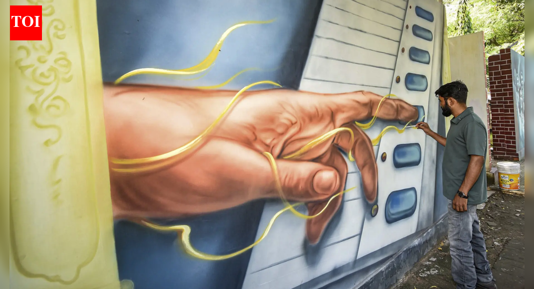 Bihar govt starts selecting artistes for Rs 3,000 monthly pension, 85 already listed