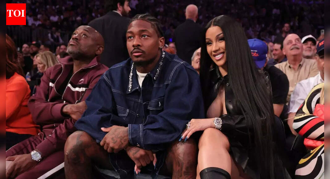 Stefon Diggs shares intimate moment with Cardi B as breakout season continues amid ongoing assault charges