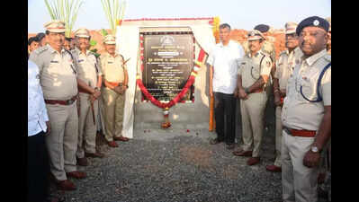 Minister inaugurates police shooting training centre at Paschapur
