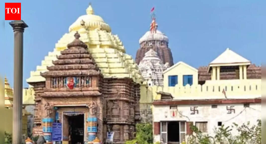 SJTA stops calendar sale over wrong depictions