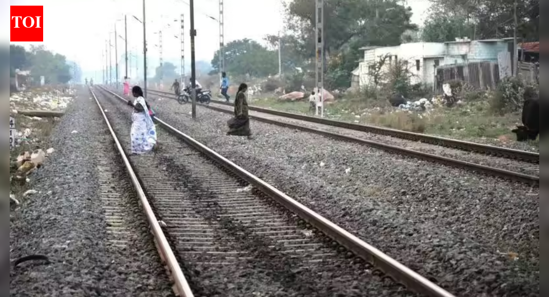 UP: Two sisters run over by train in Moradabad