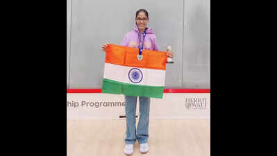 Jaipur’s Divyanshi Jain wins Scottish Open Under-13 girls squash title in Edinburgh