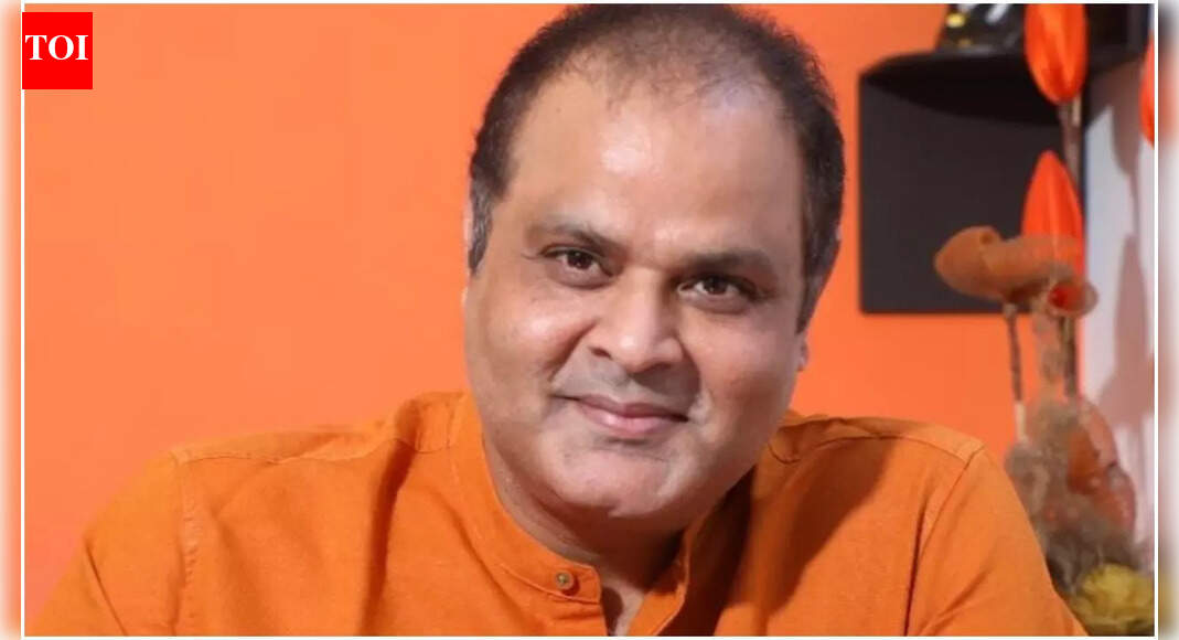 Dushyant Pratap Singh set to mark Gujarati debut with 'Bach Ke Rehna Re Baba'