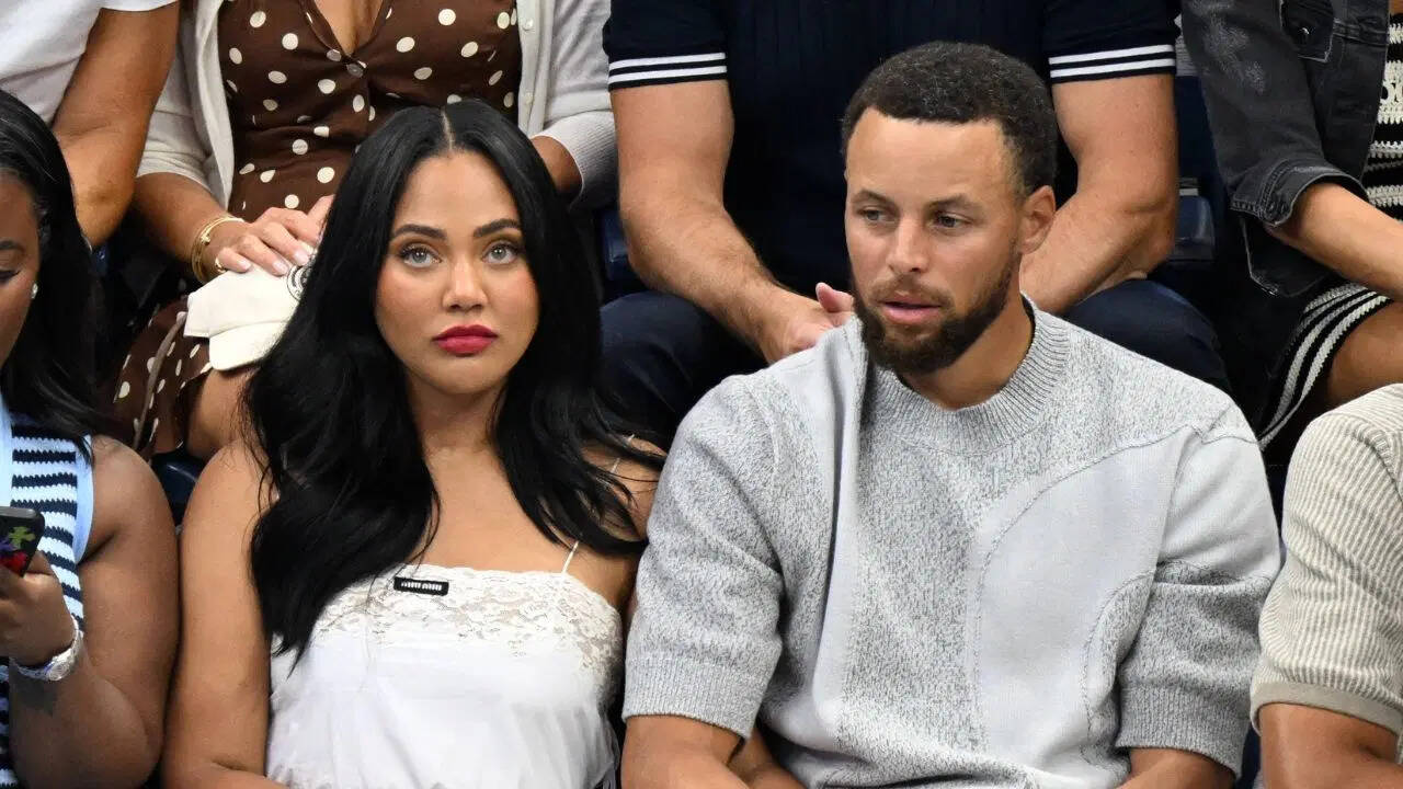 Heartwarming family moments steal the spotlight as Stephen Curry and Ayesha Curry ring in 2026 with love, gratitude, and courtside joy | NBA News - The Times of India