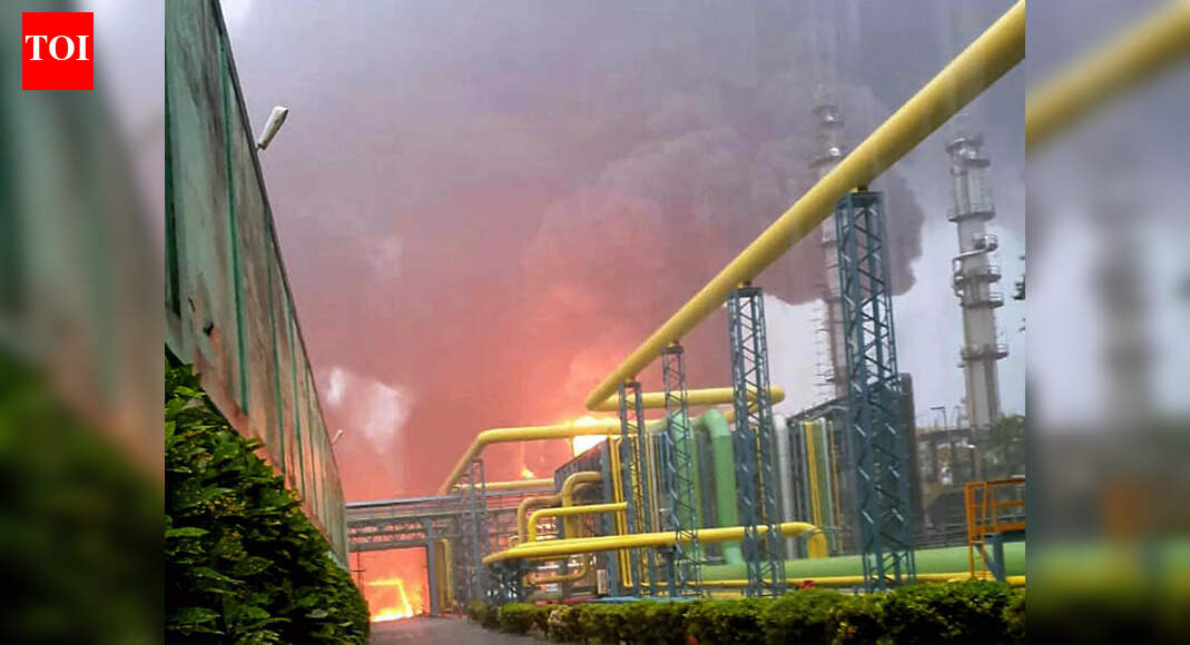 Domestic natural gas consumption to surge by 3-4% in FY27 by expansion of City Gas Distribution: ICRA