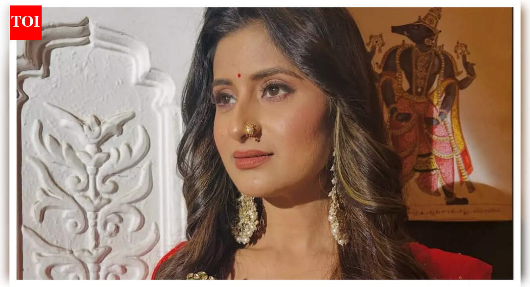 Anupamaa actres Shiwani Chakraborty on her milestones in 2025: Always manifested doing a one-on-one scene with Rupali ji, and when it finally happened, I felt both excited and scared