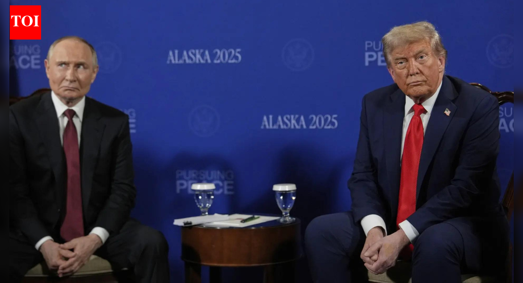 'Turn up the heat': Trump shares editorial critical of Putin amid failing Ukraine talks