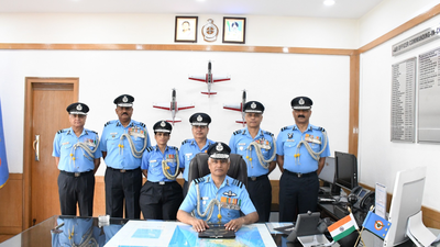 Air Marshal Seethepalli Shrinivas takes charge as AOC-in-C, Training Command