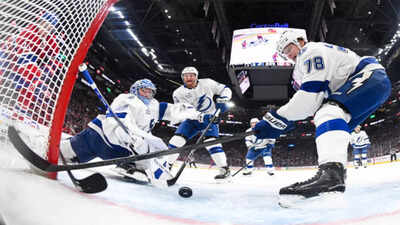 Tampa Bay Lightning look to secure their playoff spot as they face Los Angeles Kings tonight
