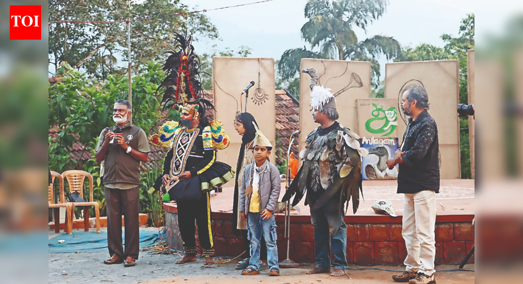 Can Puppet Shows and Street Theatre Save Endangered Vultures in India?