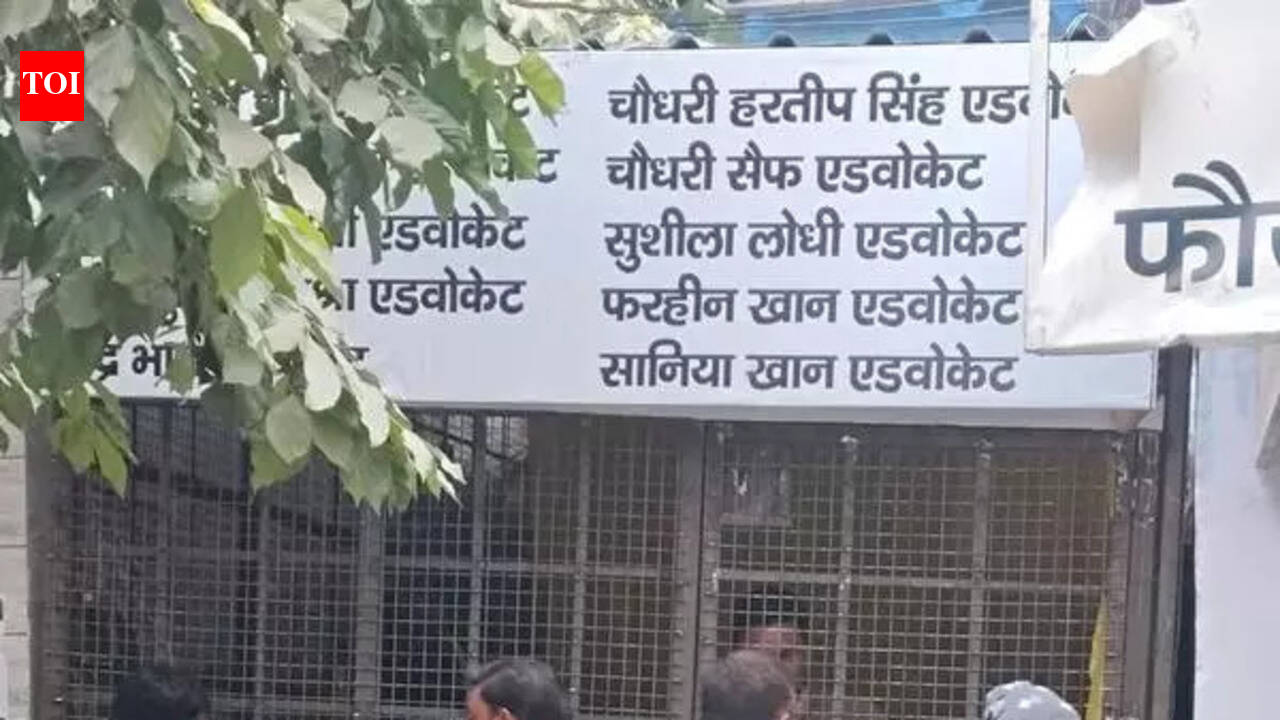 Lawyers occupy plot in Meerut court, threaten self-harm over chamber ...
