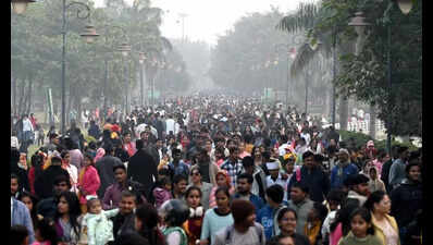 City’s day out on New Year: Lakhs visit parks, monuments