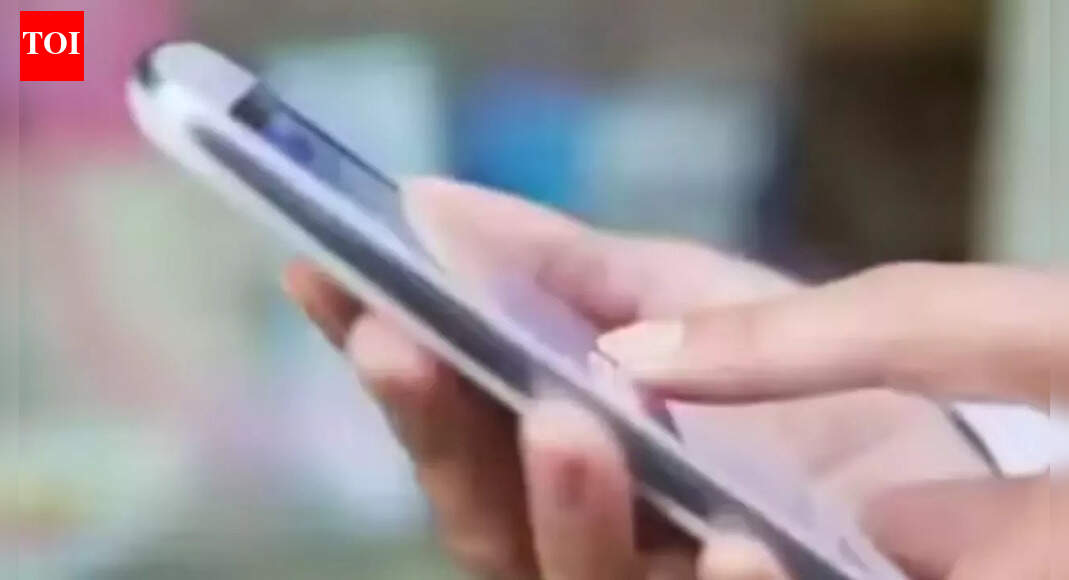 New Year celebrations turn nightmare: Youth lured by ‘girl for dance’ online ad; robbed, forced to transfer cash in Gurgaon