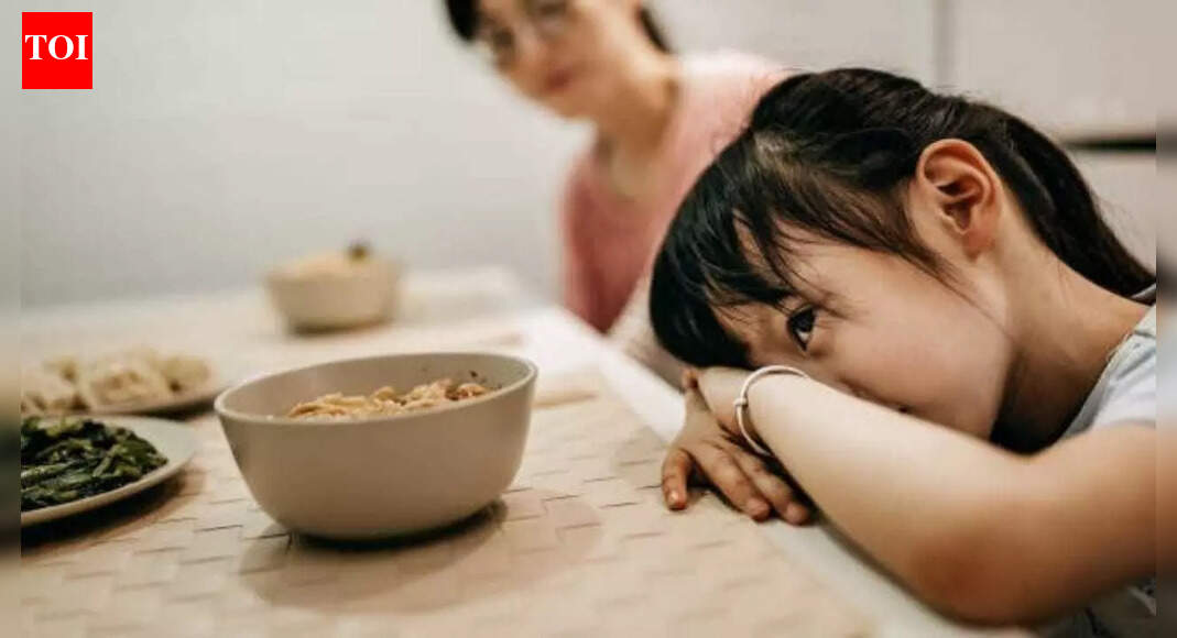 Curiosity Corner: Why do we feel sleepy after eating?