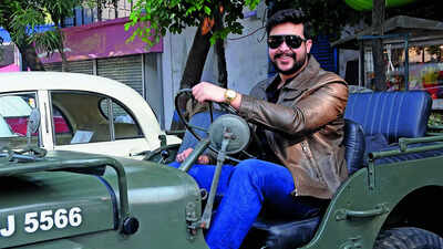 From WWII jeeps to Bollywood rides: Lucknow’s oldies roll out in style