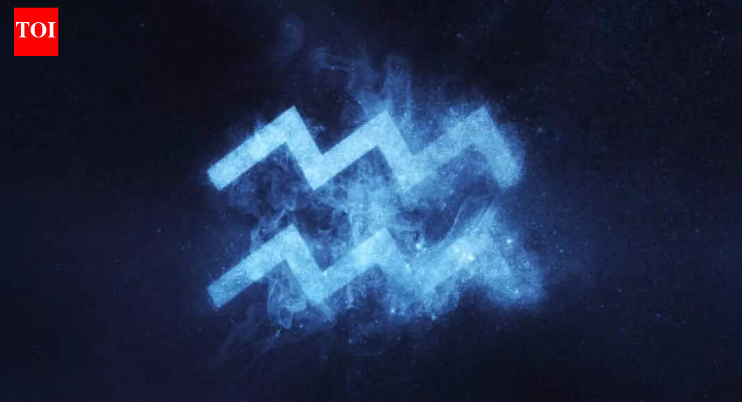 Aquarius Horoscope Today, January 02, 2026: Avoid lending money today