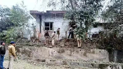  Punjab cops suspect Pakistani plot; Babbar Khalsa, PSA claim responsibility