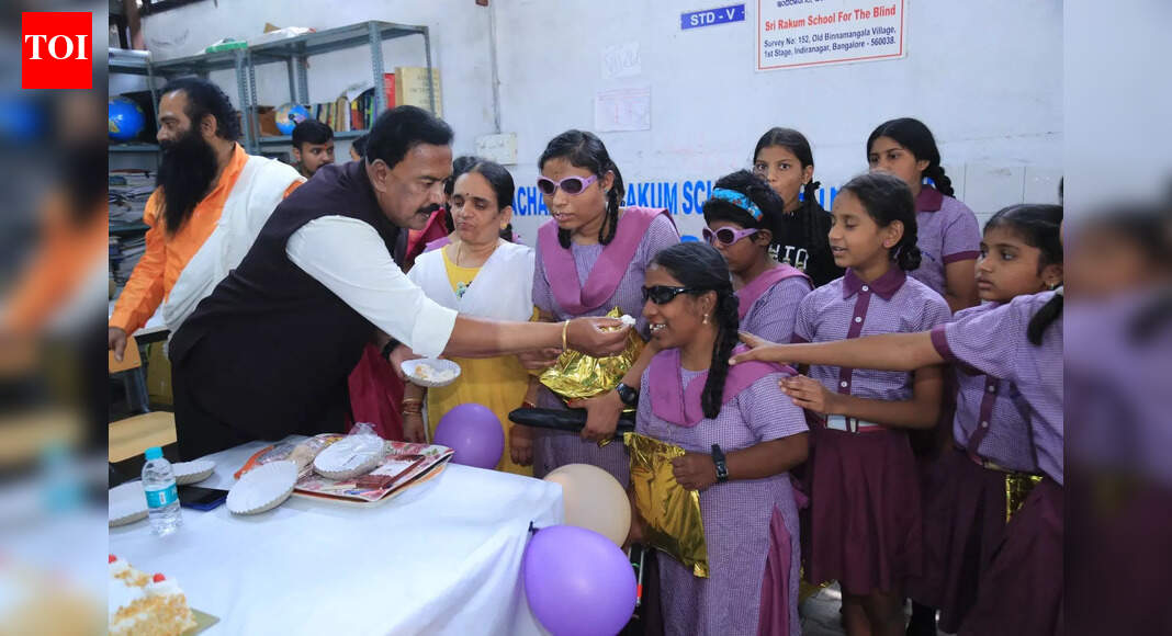Former top cop marks birthday by feeding 1,500 blind children in Bengaluru