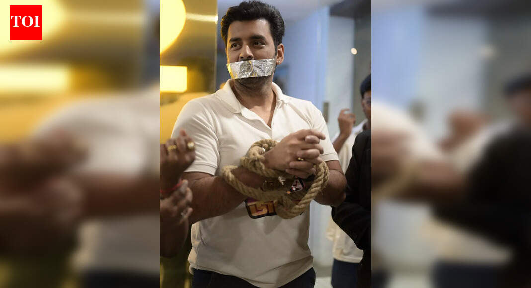 Nari Choritro Bejay Jotil trailer launched at Globe Cinema