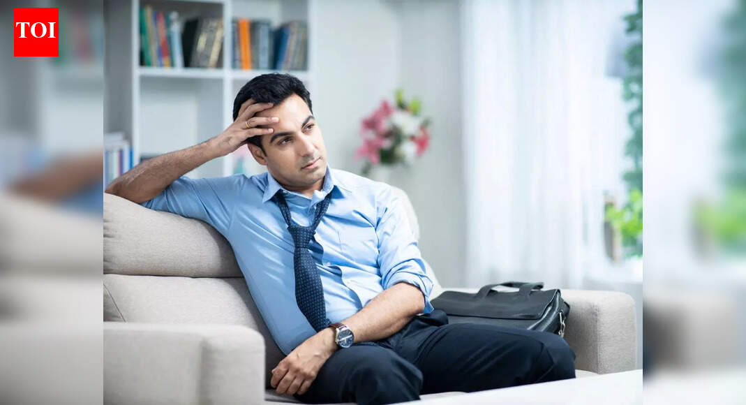 Sharing live location on sick leave: Why this employee’s story triggers debate on trust and surveillance at work