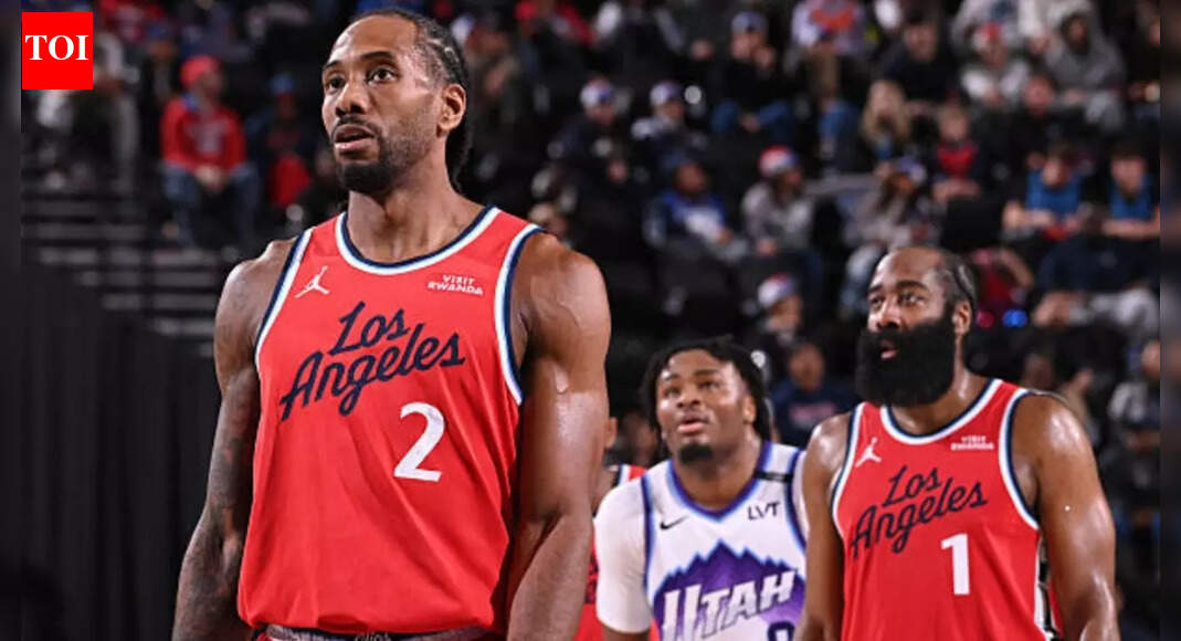 “What a monster!”: Fans react to Kawhi Leonard’s 4th quarter pure domination against Utah Jazz