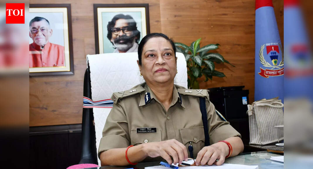 Jharkhand DGP Tadasha Mishra Outlines 2026 Priorities: Public Confidence, Extremism Eradication, Organized Crime &amp; Cyber Security