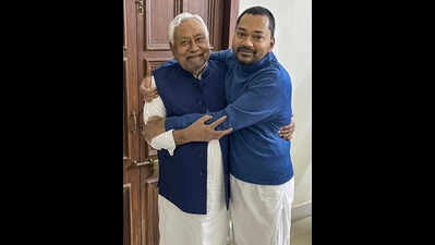 जदयू विधायक ने नीतीश से बेटे निशांत को पार्टी की कमान सौंपने का आग्रह किया