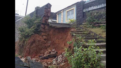Coonoor witnesses landslides at 18 places after heavy rainfall