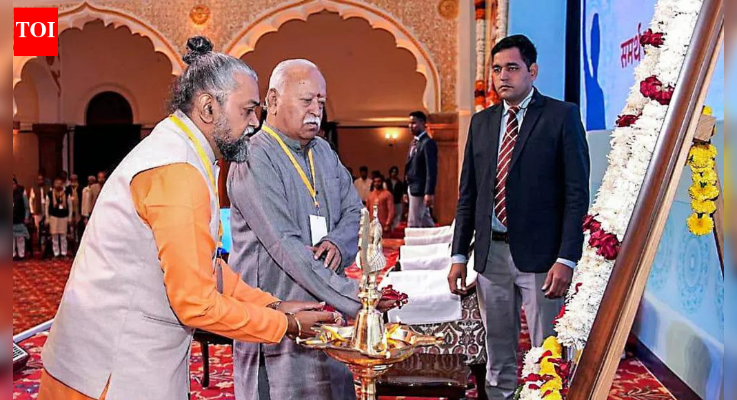 Not right to view RSS through BJP activities: Mohan Bhagwat