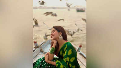 Debchandrima welcomes the New Year amid the soulful ghats of Benaras
