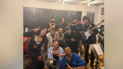 Dhvani Bhanushali rings in 2026 with a New Year’s eve performance in Kolkata