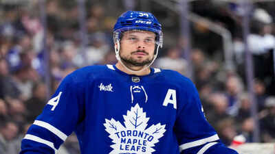 New Year turns out lucky for Auston Matthews as Leafs captain stands alone in NHL hat trick history