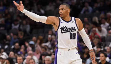 Russell Westbrook becomes NBA’s highest-scoring point guard in Kings' 4th straight loss