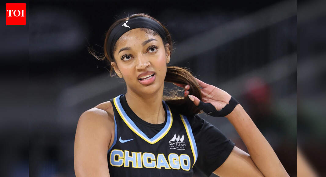 “It’s your world, we’re just living in it” — Fans react as Angel Reese stuns courtside with Barbie-core look at Chicago Bulls Vs Orlando Magic game
