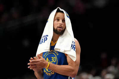 Is Stephen Curry playing tonight vs the Utah Jazz? Latest update on the Golden State Warriors star's injury report (January 3, 2026)