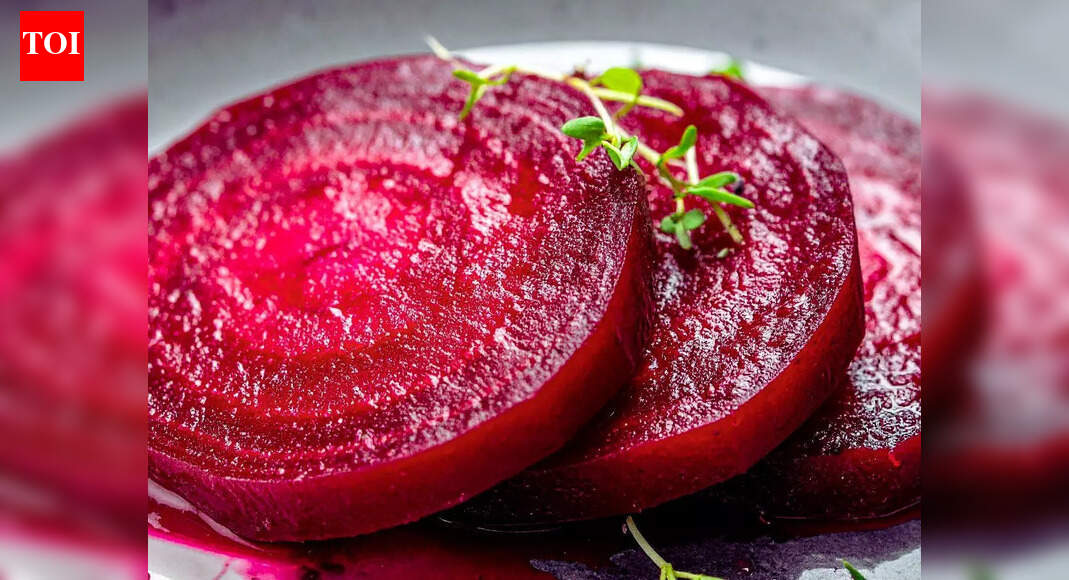 Raw vs boiled: Which is a more nutritious way to consume beetroot without the fear of kidney stones