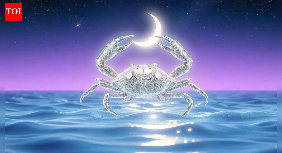 Cancer Horoscope Today, January 04, 2026: Fulfilling day awaits you