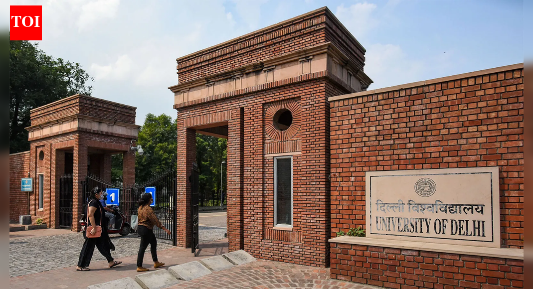 Donations at DU dip despite fresh naming-rights policy