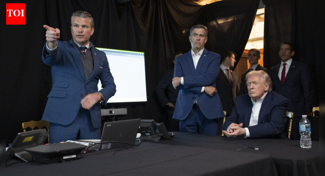 Behind the scenes: White House releases images of Donald Trump monitoring Nicolás Maduro's capture; see pics