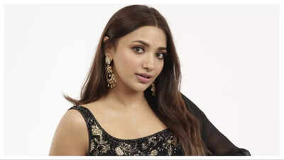 Jiya Shankar’s team on link-up rumours: She does not engage in publicity stunts or manufactured narratives