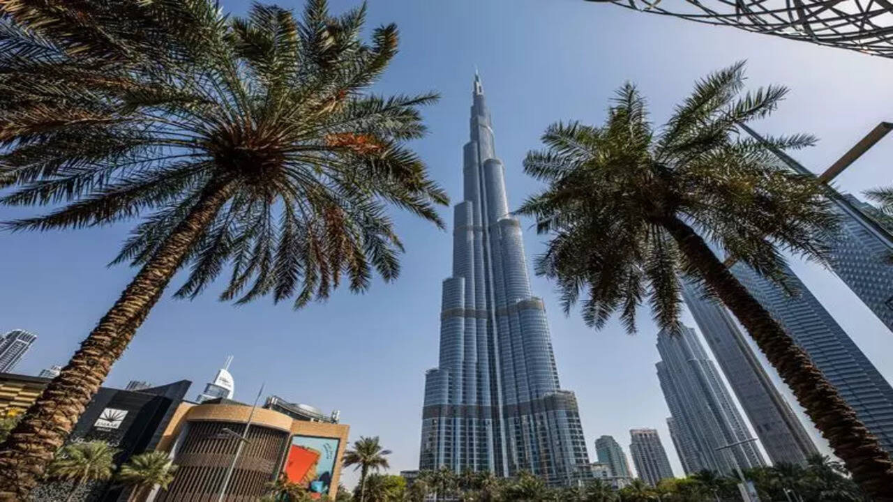How Burj Khalifa still defies wind, heat, gravity in 2026: Engineering  secrets of world's tallest building revealed - The Times of India