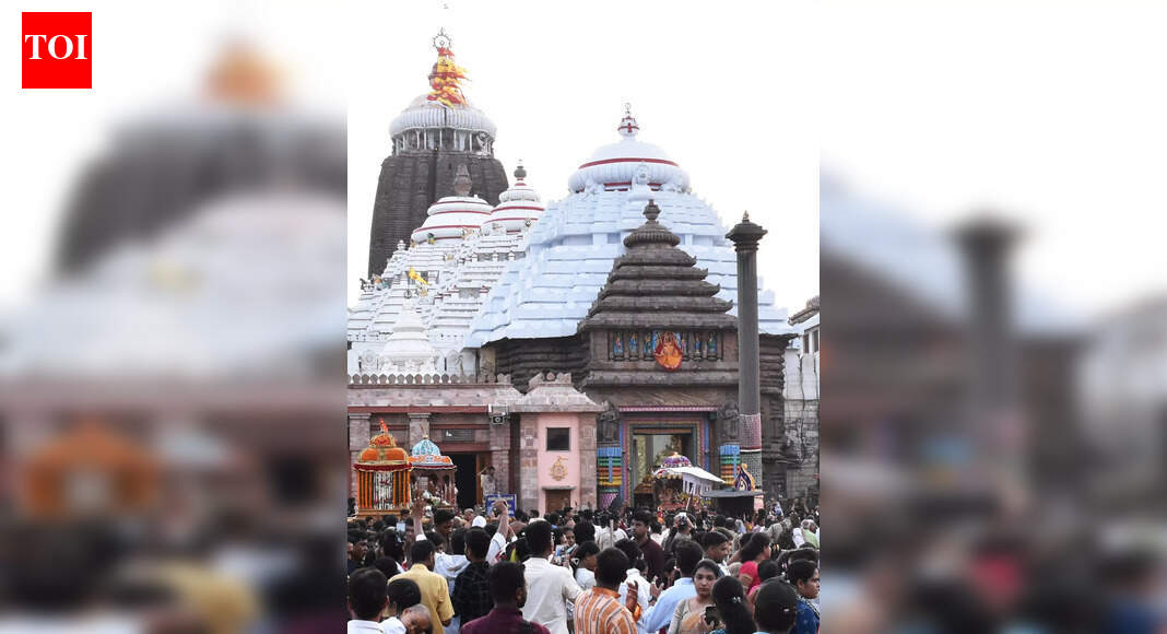 Cops, temple authorities spar over special queue inside Puri shrine